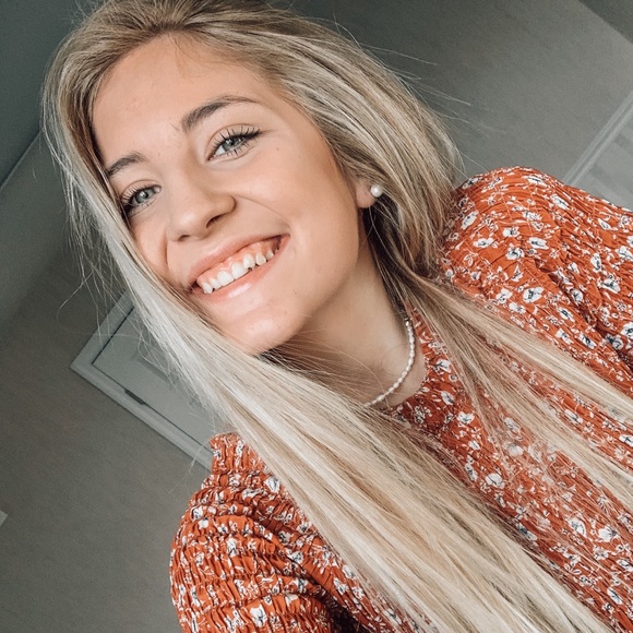 abbi_hanks